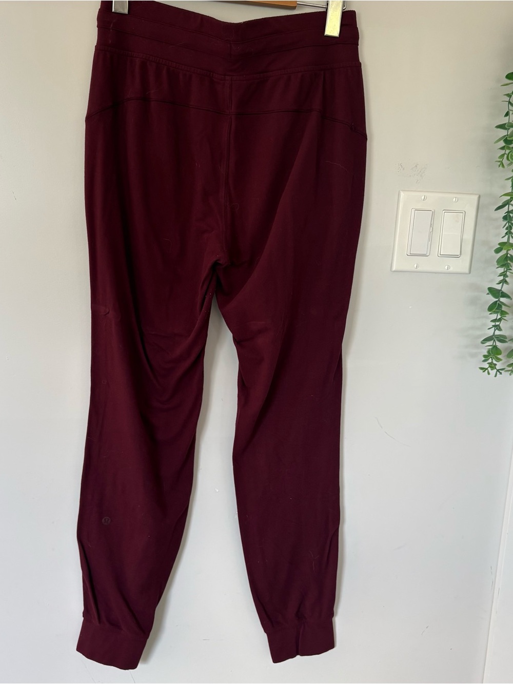 Lululemon Ready To Rulu Pant 29" Joggers in Garnet / Maroon – Size 6 - Picture 7 of 9